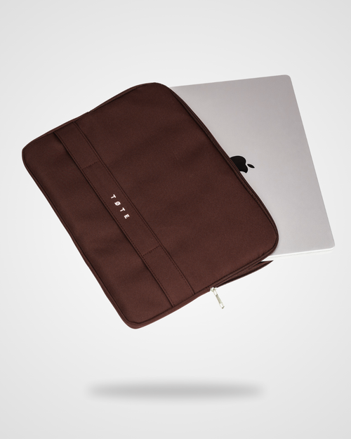 Funda marrón para portátil 13