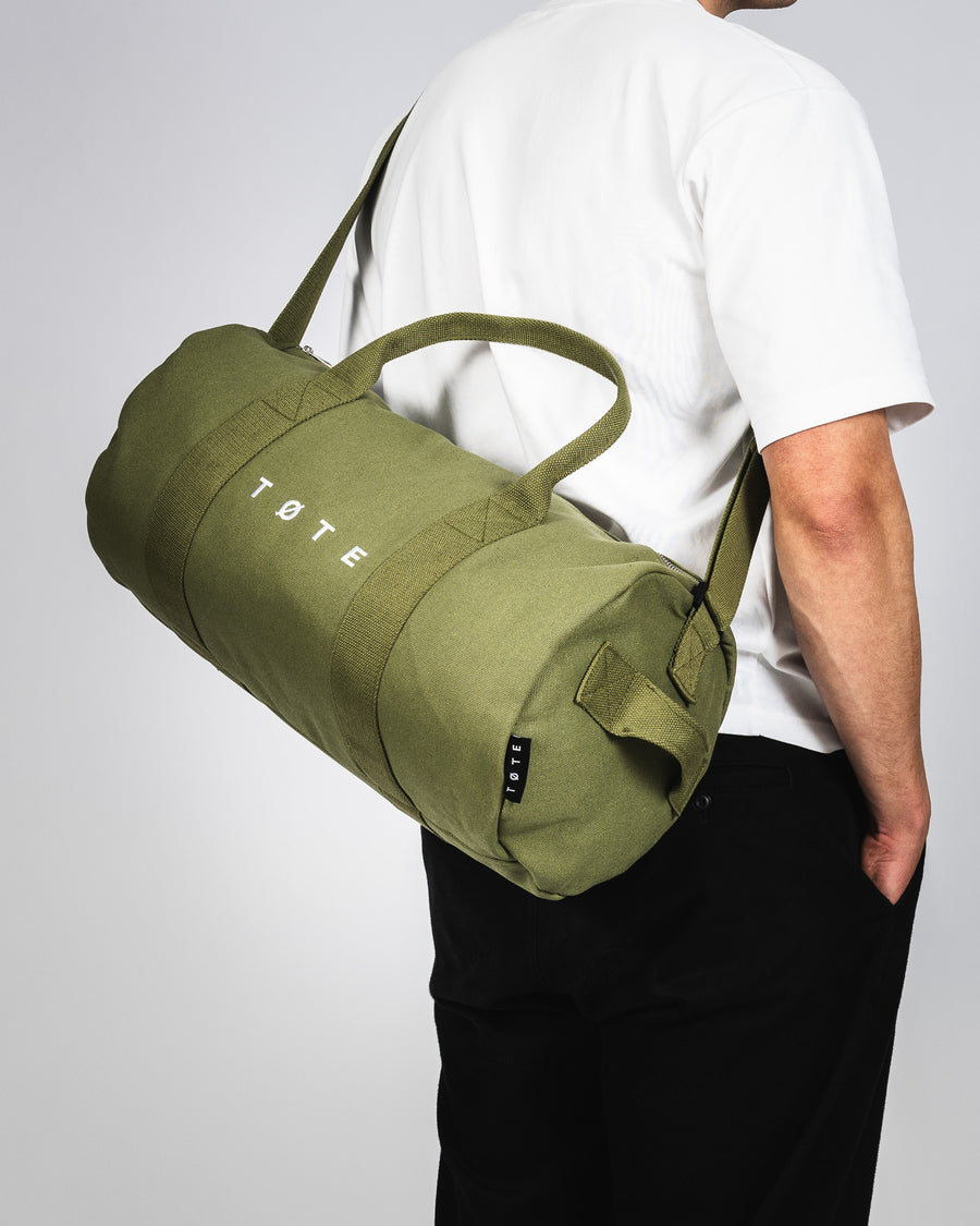 Adjustable shoulder strap