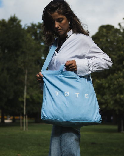 Light Blue TØTE Bag