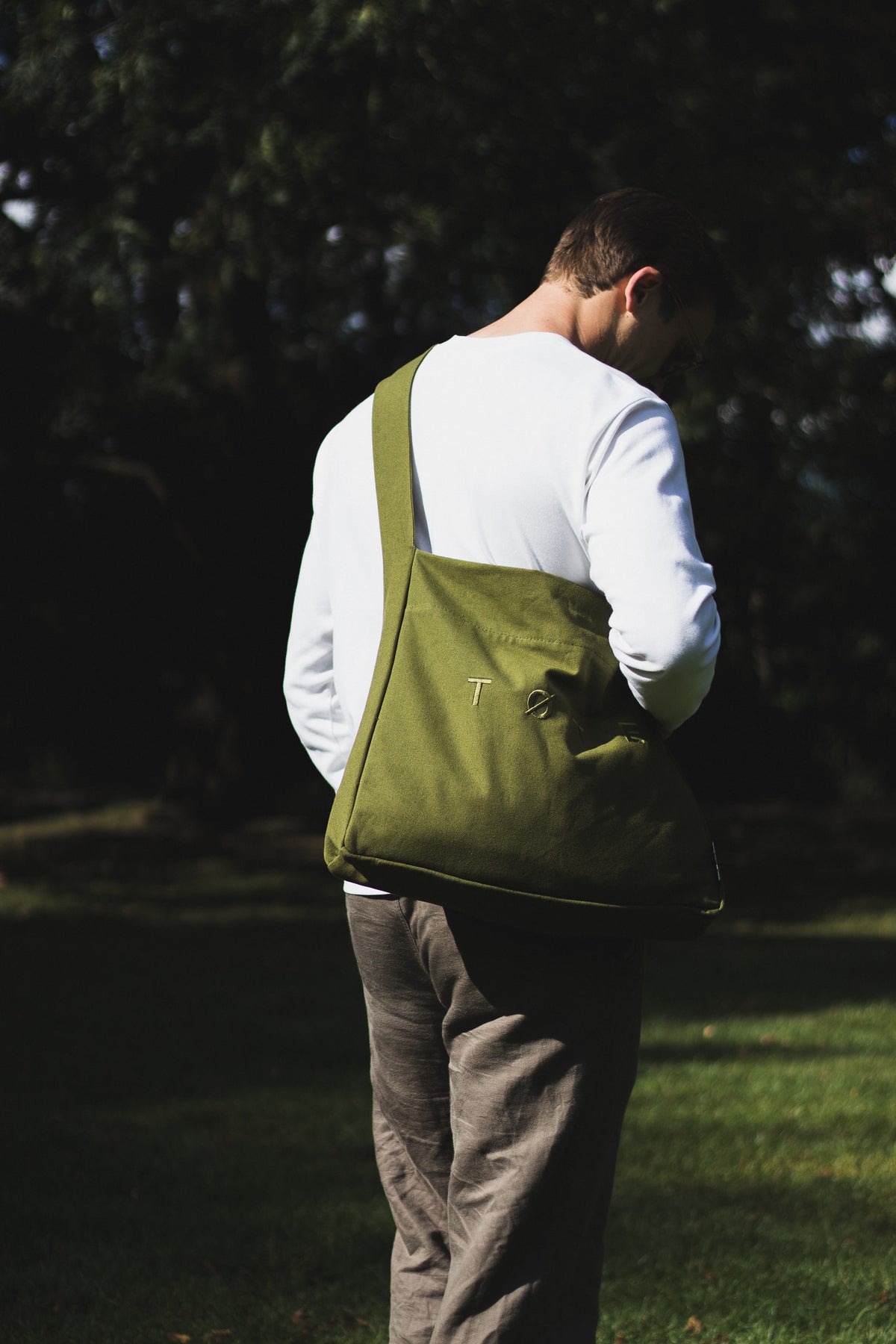Wide-Strap TØTE Bag | Verde kaki