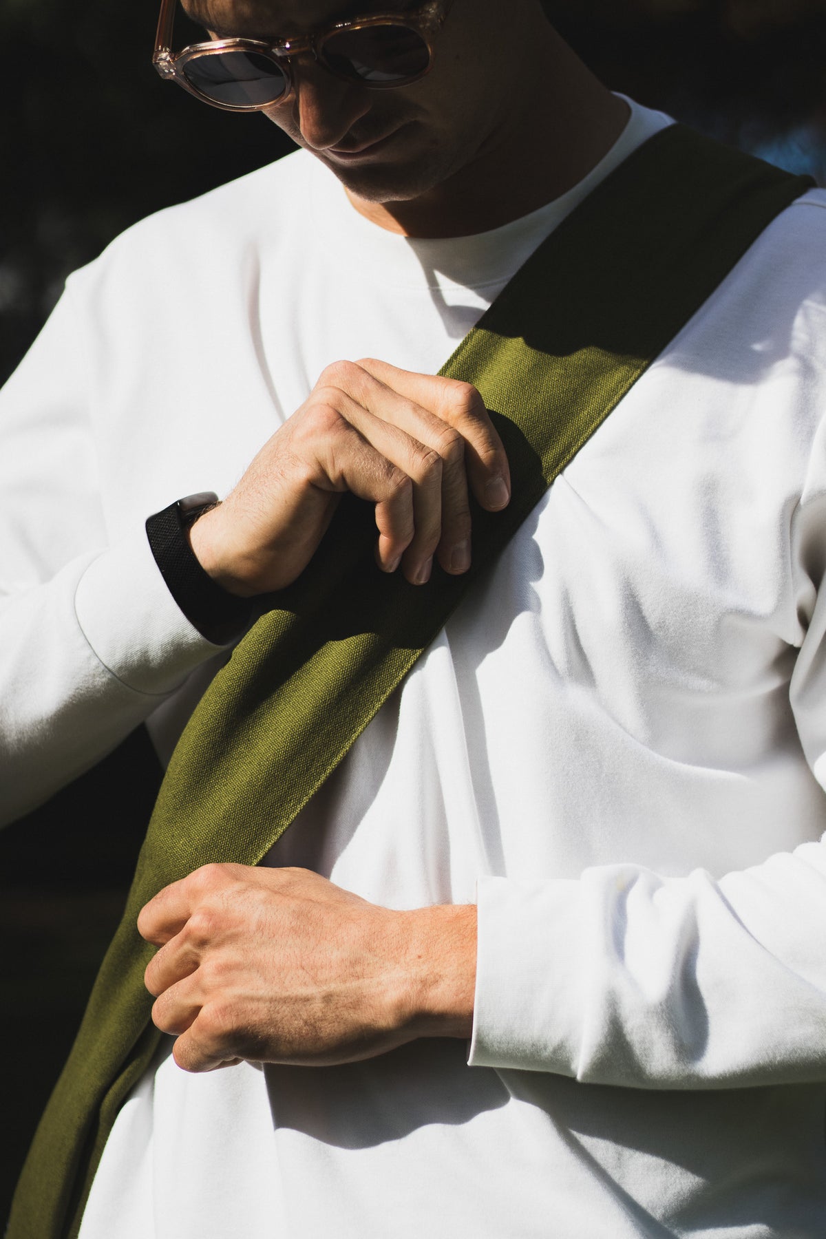 Wide-Strap TØTE Bag | Verde kaki
