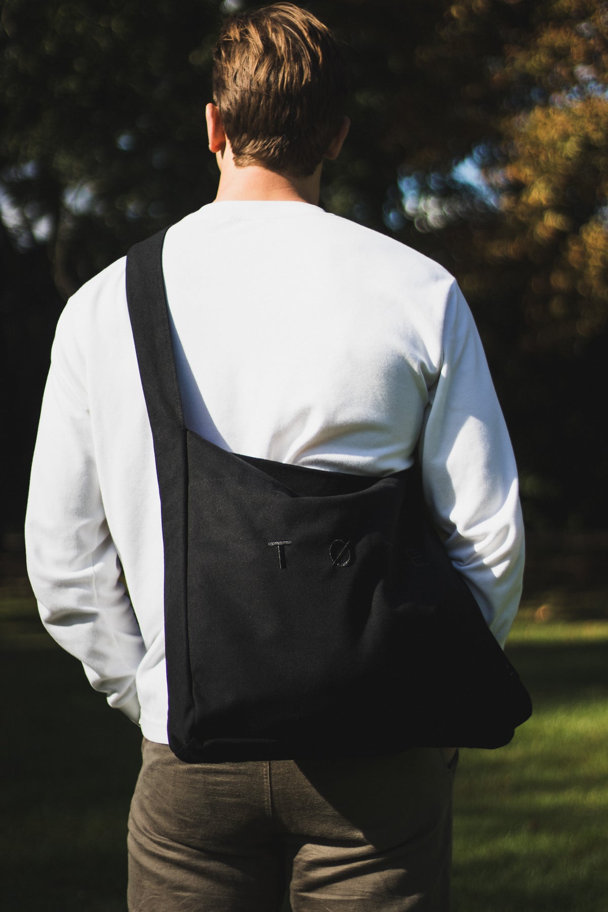 Wide-Strap TØTE Bag | Negro