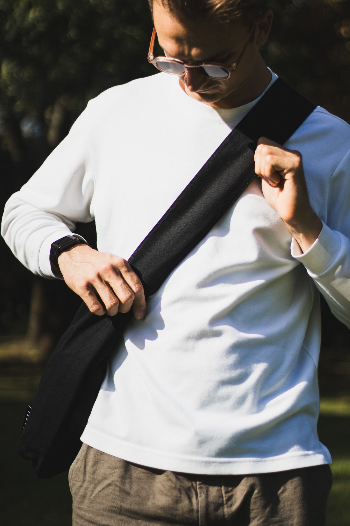 Wide-Strap TØTE Bag | Negro
