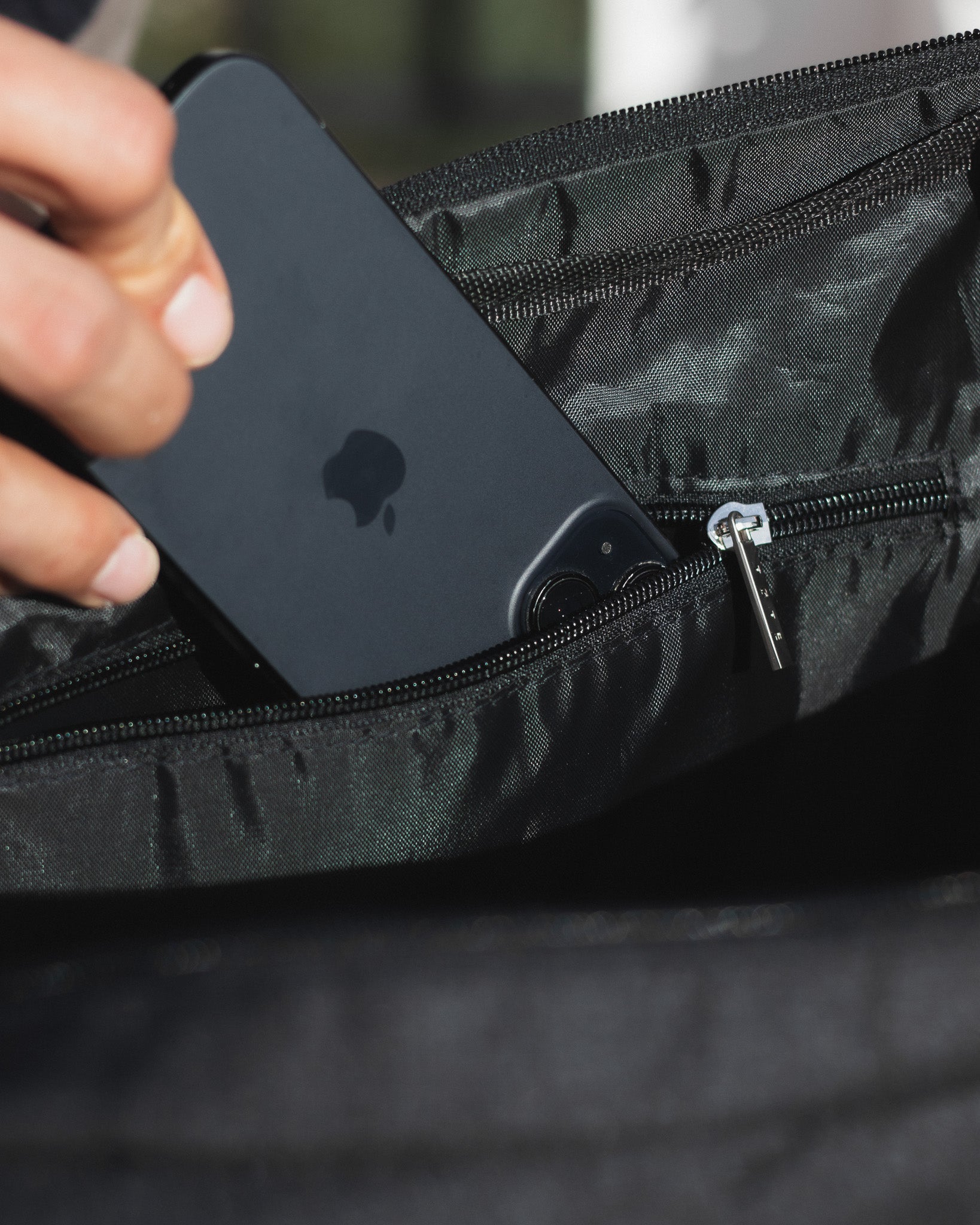 Structured, zip-secured organisation.