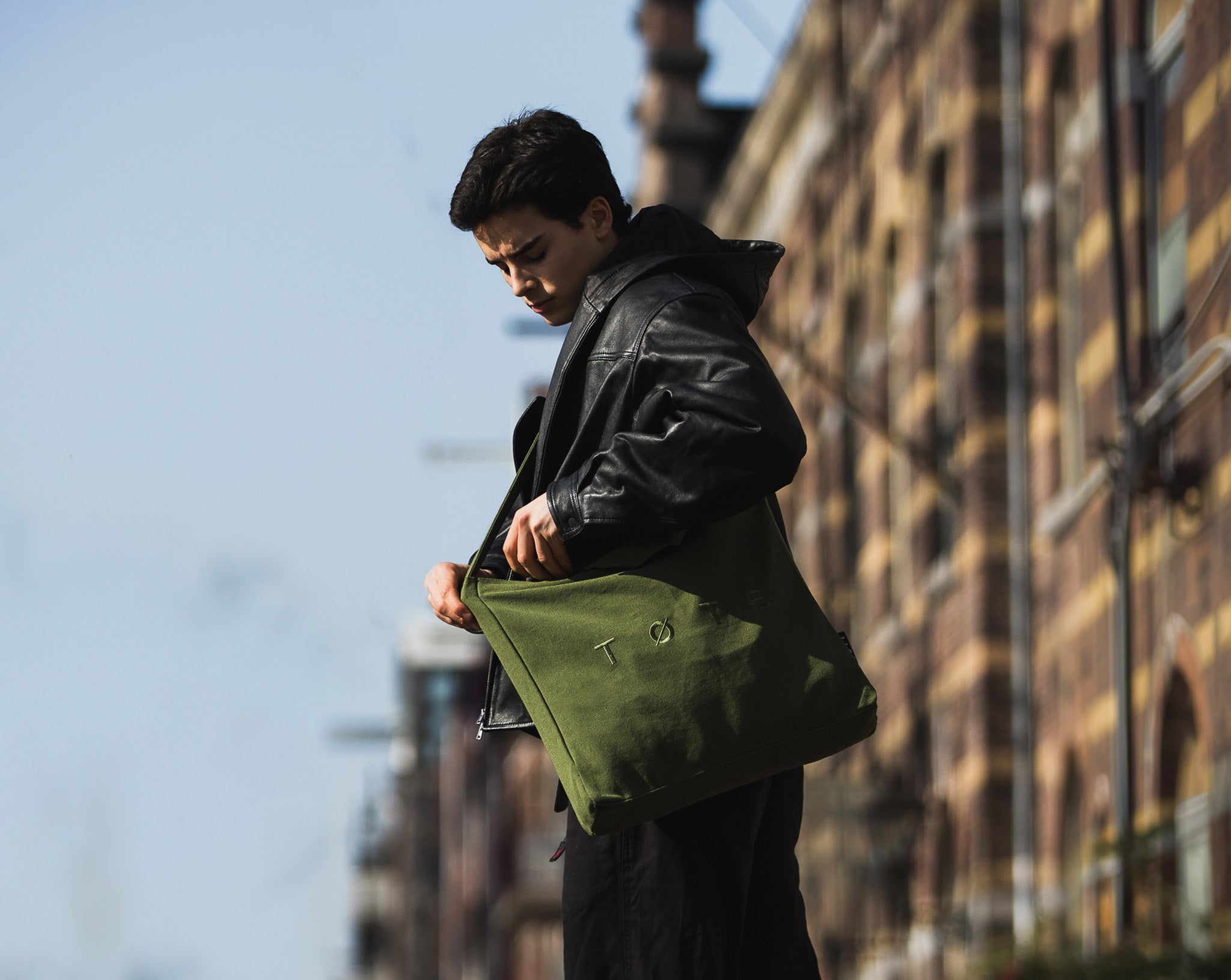 TØTE® - The Perfect Tote Bag - Official Website